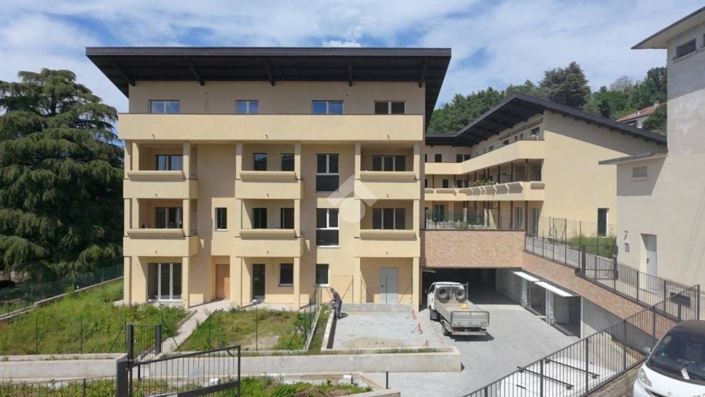 appartamento in vendita ad Oggiono