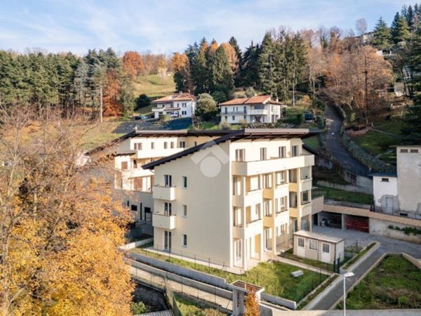 appartamento in vendita ad Oggiono