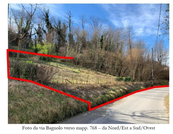 terreno edificabile in vendita ad Oggiono in zona Bagnolo
