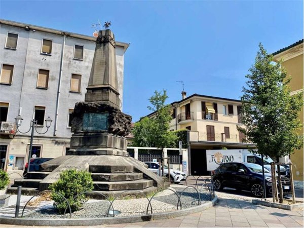 appartamento in vendita ad Oggiono