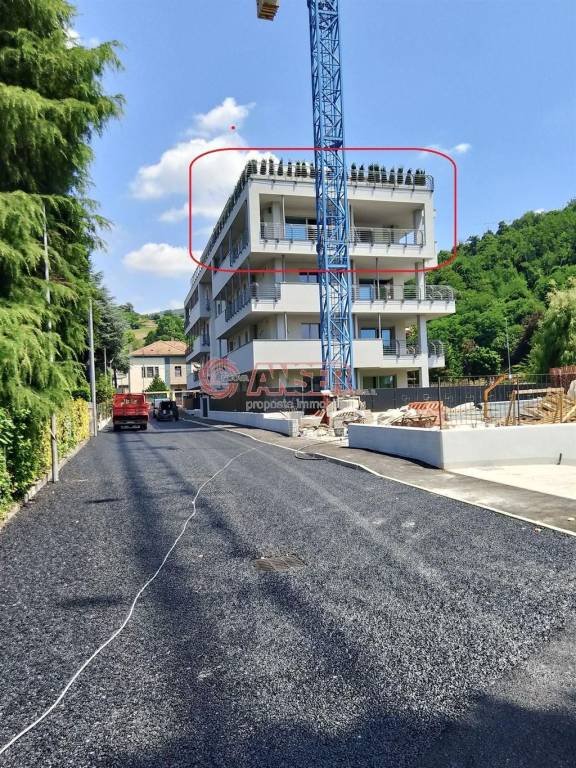 appartamento in vendita ad Oggiono