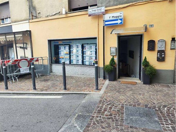 ufficio in vendita ad Oggiono