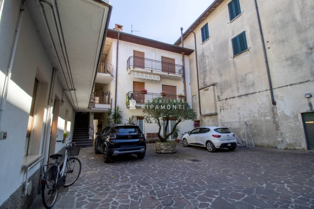 appartamento in vendita ad Oggiono
