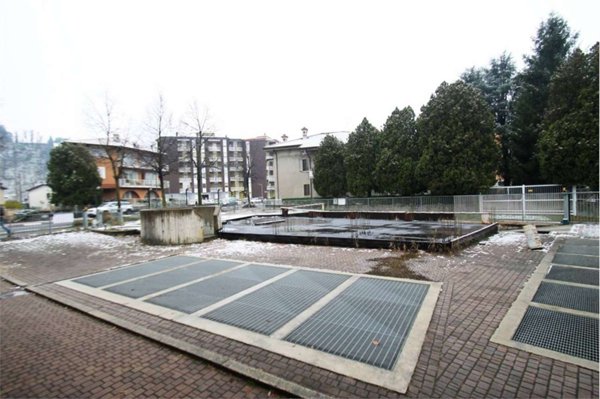 appartamento in vendita ad Oggiono