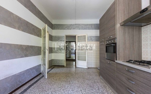 appartamento in vendita ad Oggiono