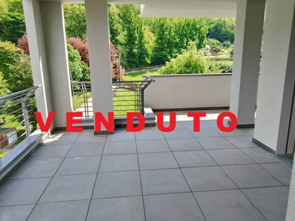 appartamento in vendita ad Oggiono