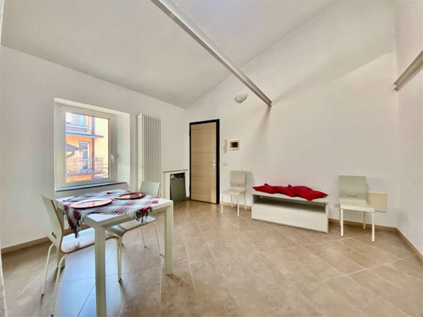 appartamento in vendita ad Oggiono