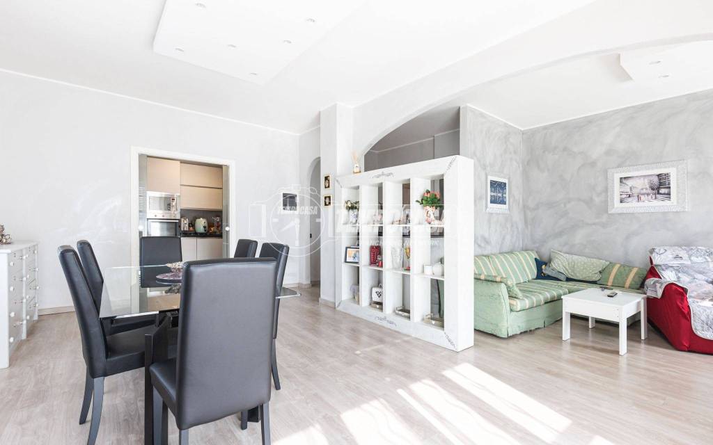 appartamento in vendita ad Oggiono