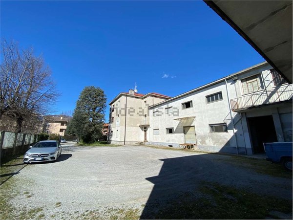 ufficio in vendita ad Oggiono