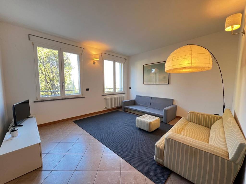 appartamento in vendita ad Oggiono