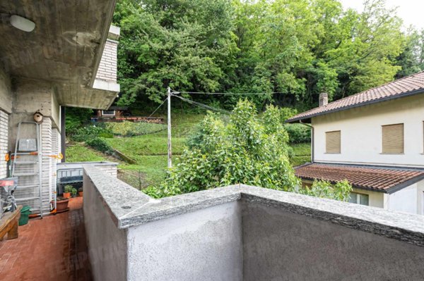 appartamento in vendita ad Oggiono