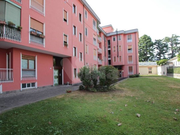 appartamento in vendita ad Oggiono