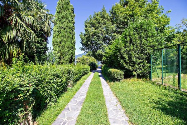 appartamento in vendita ad Oggiono