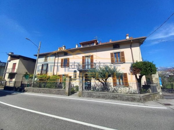 appartamento in vendita ad Oggiono