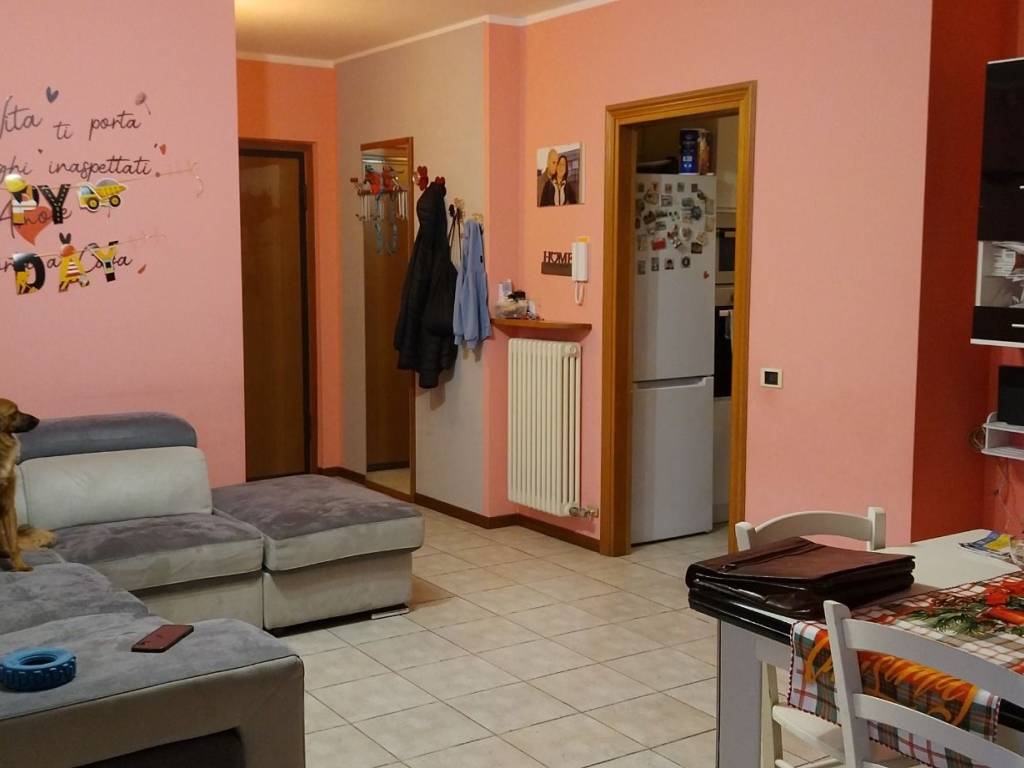 appartamento in vendita ad Oggiono