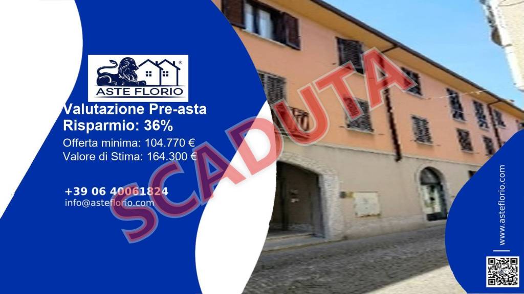 negozio in vendita ad Oggiono