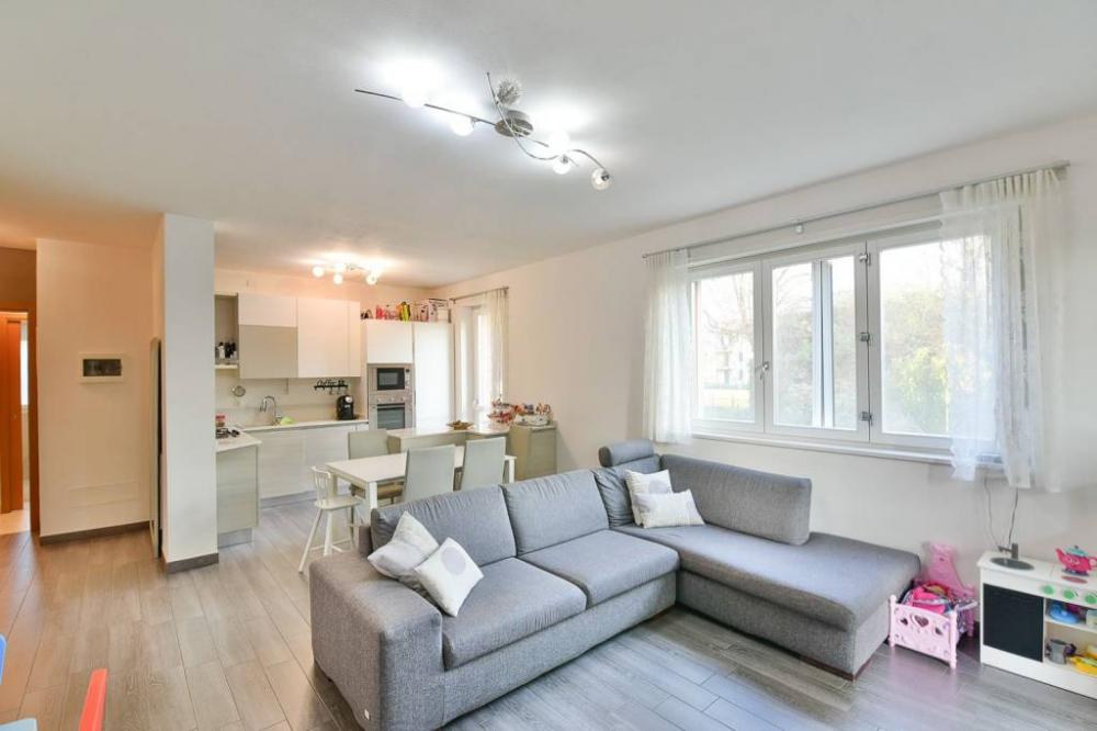 appartamento in vendita ad Oggiono