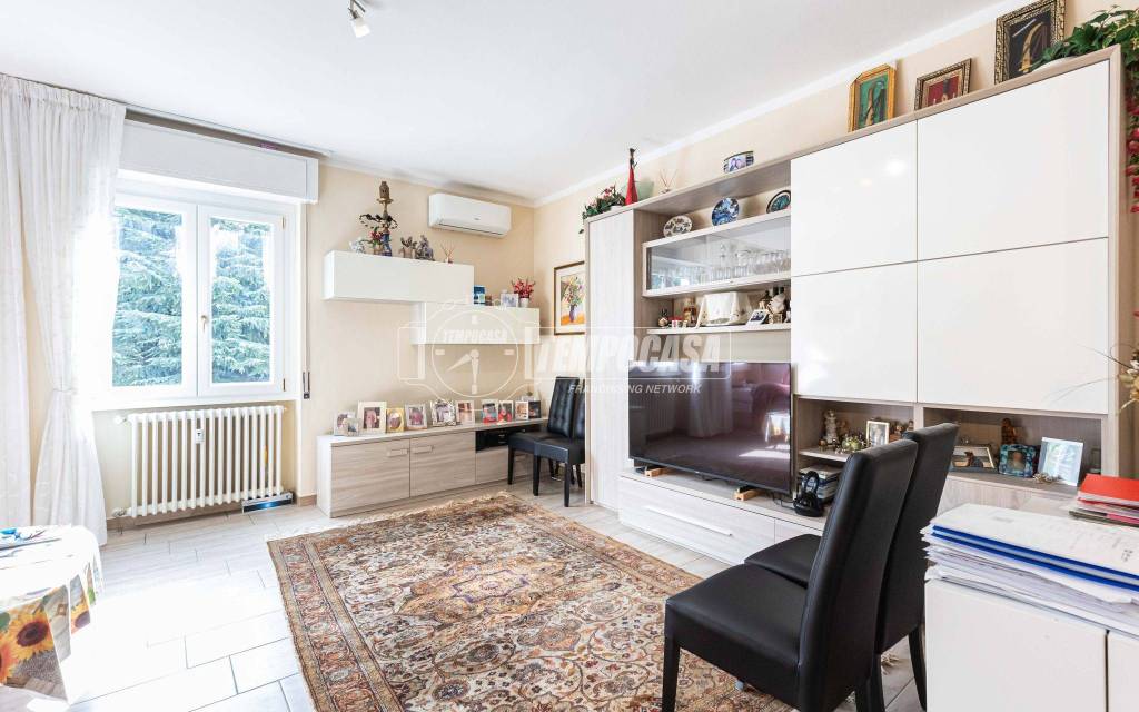 appartamento in vendita ad Oggiono