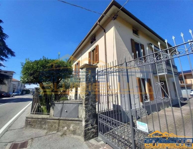 appartamento in vendita ad Oggiono