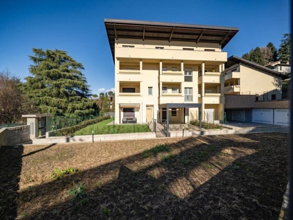 appartamento in vendita ad Oggiono