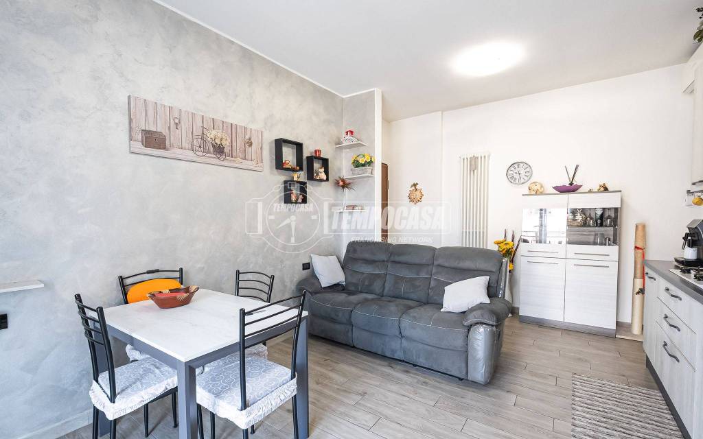 appartamento in vendita ad Oggiono