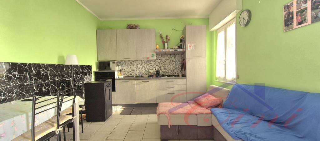 appartamento in vendita ad Oggiono