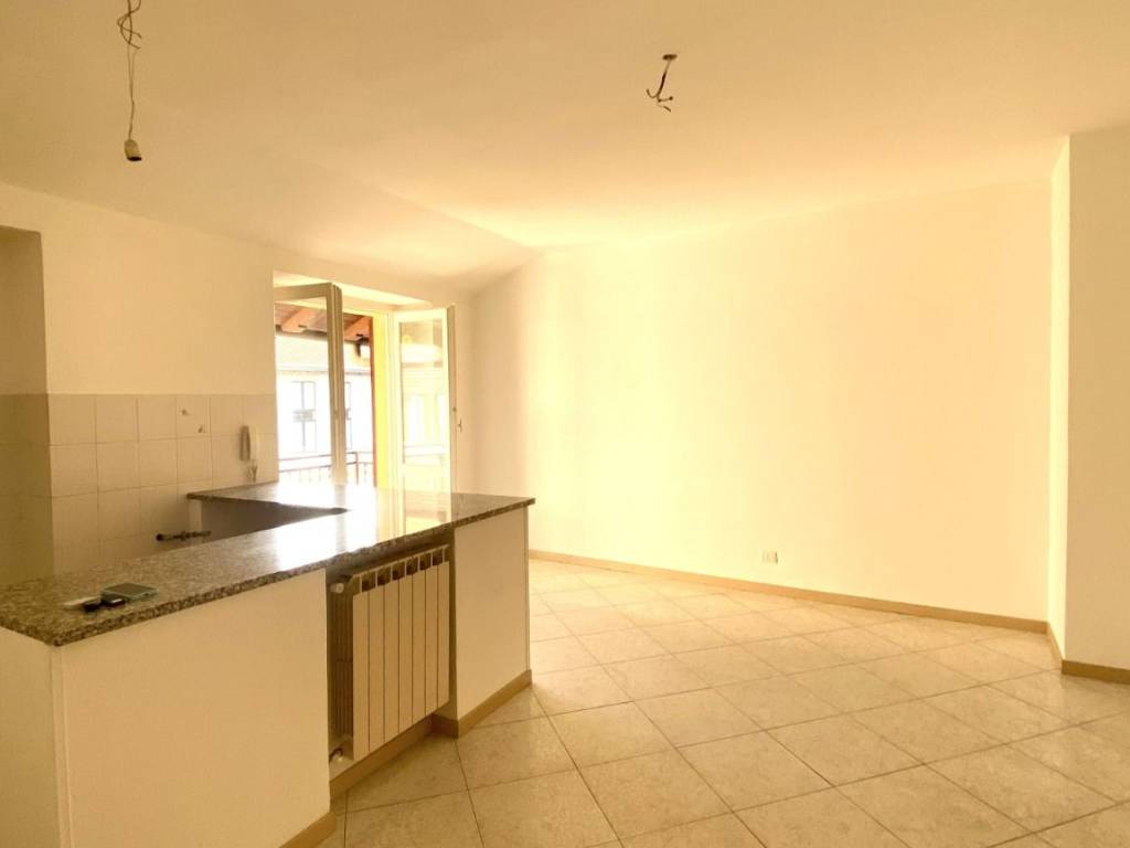 appartamento in vendita ad Oggiono