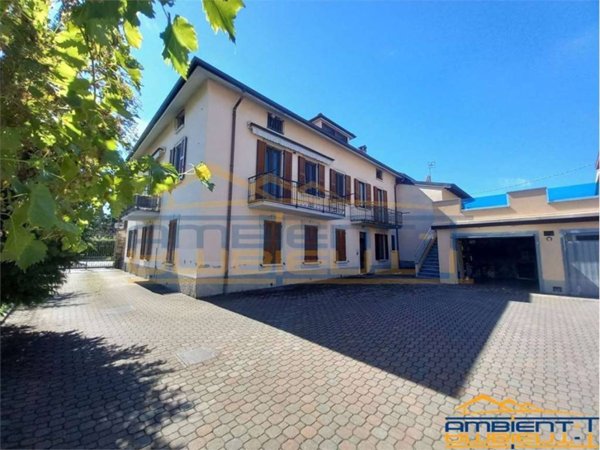 appartamento in vendita ad Oggiono