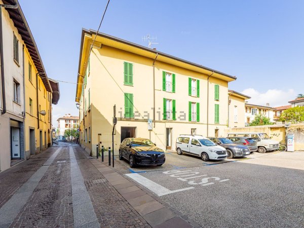loft in vendita ad Oggiono