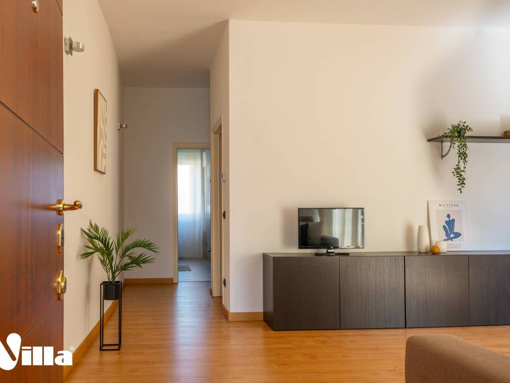 appartamento in vendita ad Oggiono in zona Miravalle