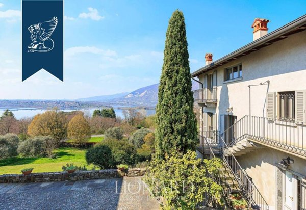 casa indipendente in vendita ad Oggiono