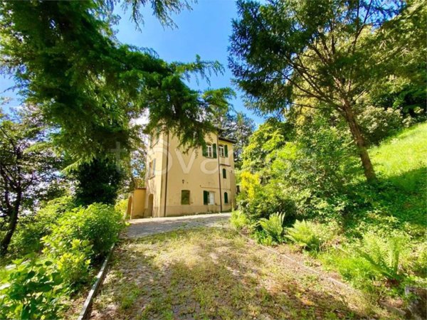 villa in vendita ad Olgiate Molgora in zona Monticello