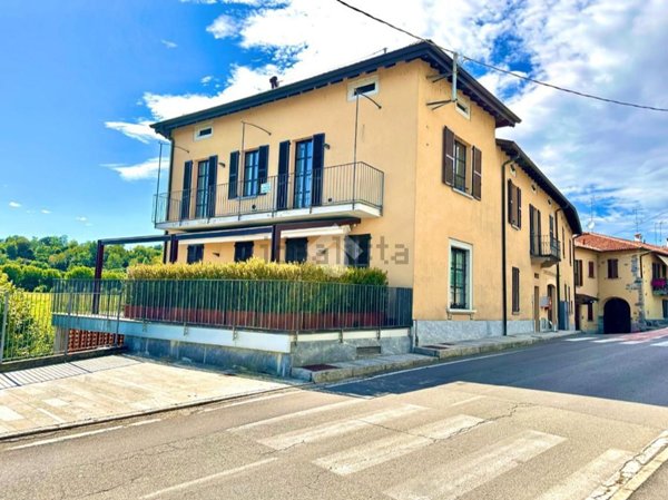 appartamento in vendita ad Olgiate Molgora in zona Pilata