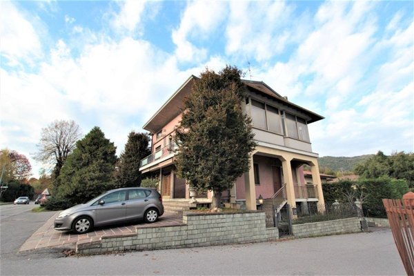 casa indipendente in vendita ad Olgiate Molgora