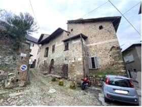 appartamento in vendita ad Olgiate Molgora