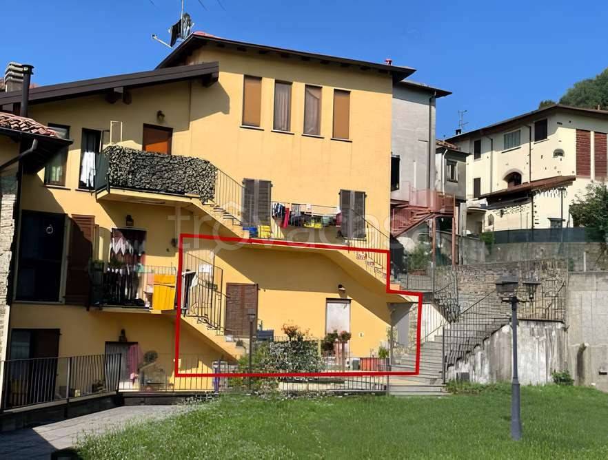 appartamento in vendita ad Olgiate Molgora