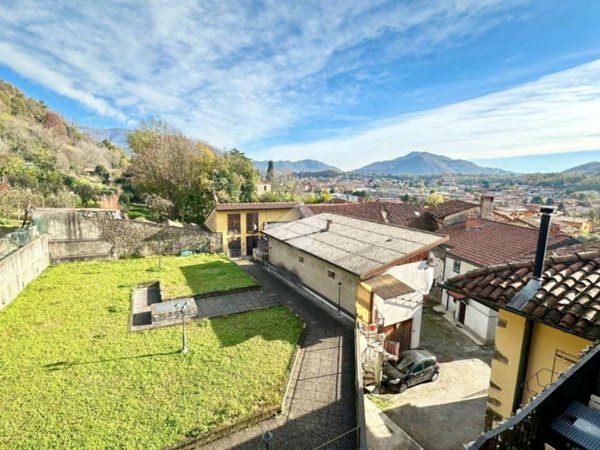 appartamento in vendita ad Olgiate Molgora in zona San Zeno