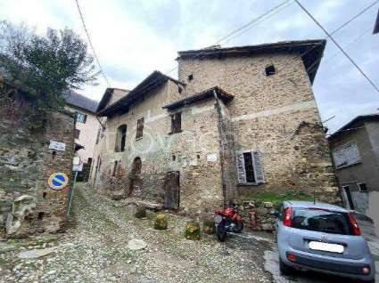 casale in vendita ad Olgiate Molgora
