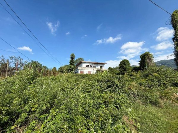 negozio in vendita ad Olgiate Molgora