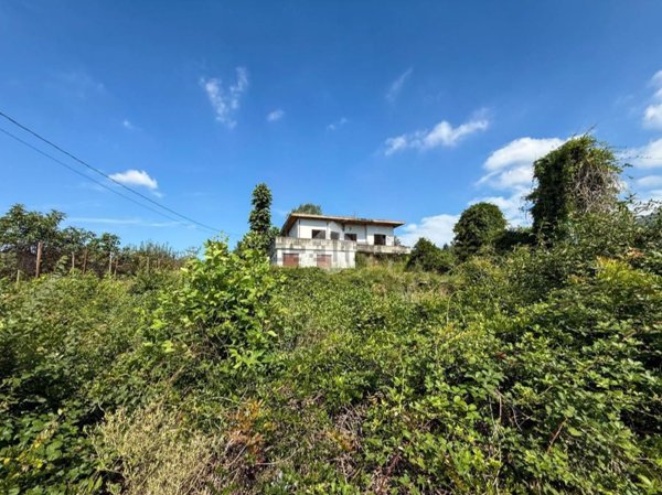 terreno edificabile in vendita ad Olgiate Molgora