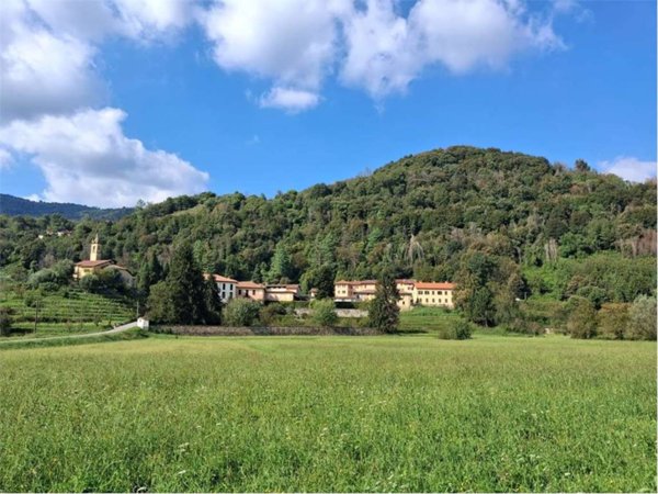 casa indipendente in vendita ad Olgiate Molgora in zona Mondonico