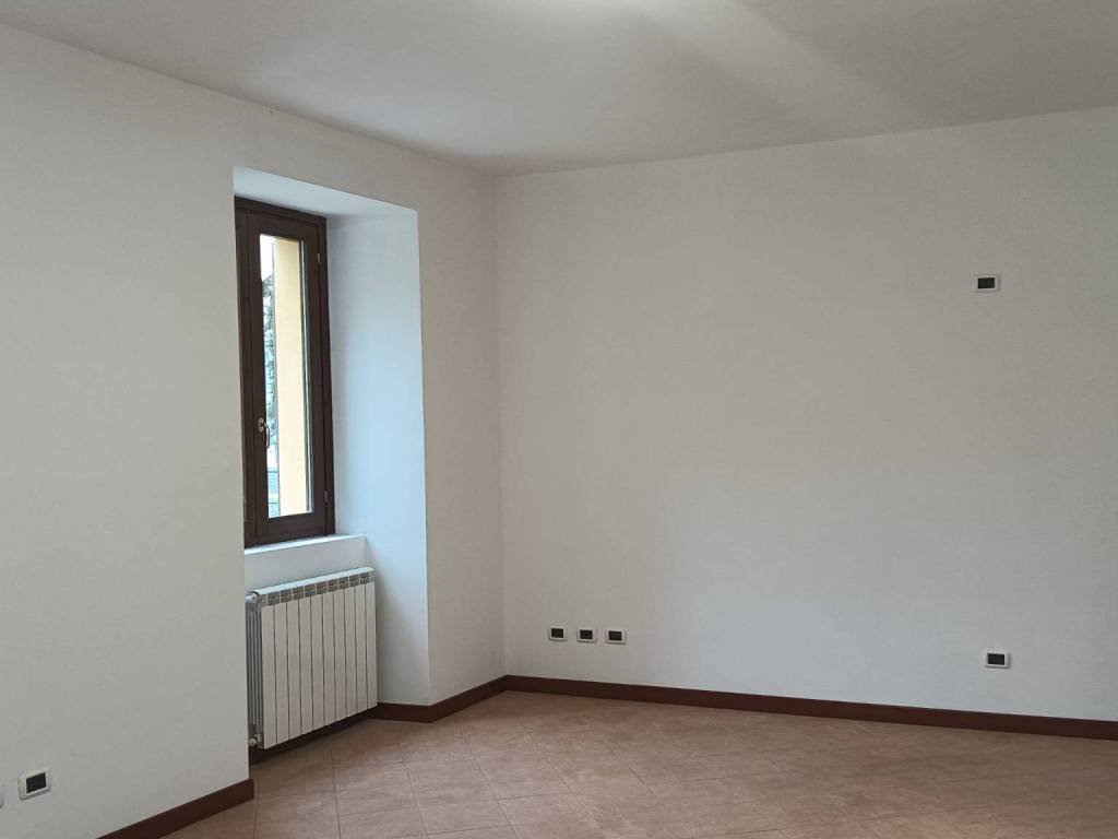 appartamento in vendita ad Olgiate Molgora in zona Canova