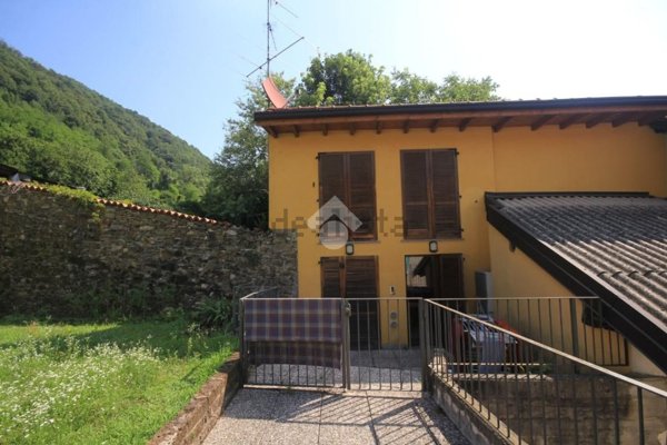 appartamento in vendita ad Olgiate Molgora