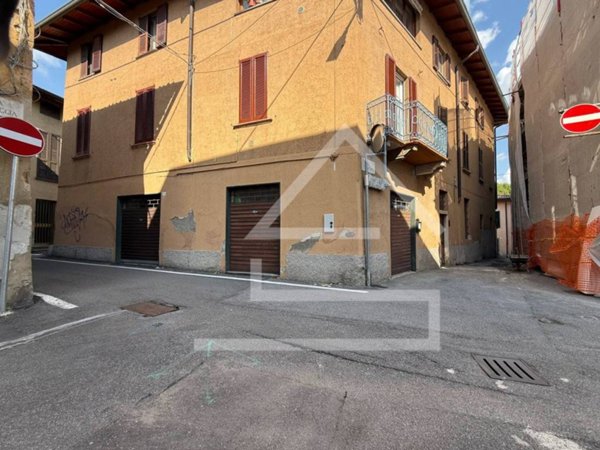 casa indipendente in vendita ad Olgiate Molgora in zona Mondonico