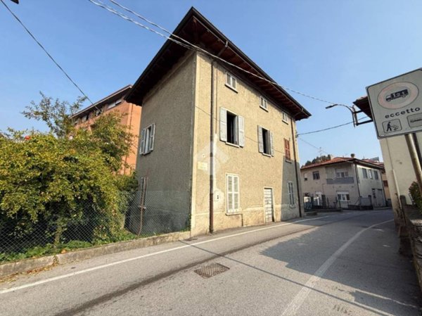 casa indipendente in vendita ad Olgiate Molgora in zona Canova