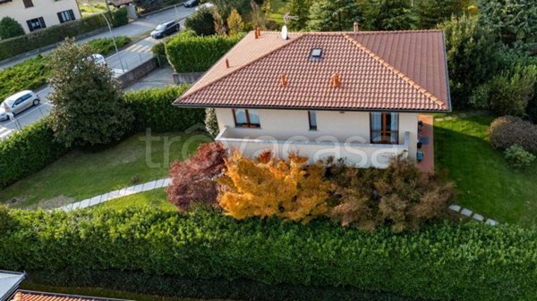 casa indipendente in vendita ad Olgiate Molgora