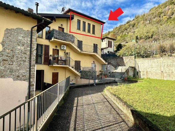 appartamento in vendita ad Olgiate Molgora in zona San Zeno