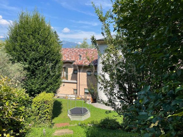 casa indipendente in vendita ad Olgiate Molgora