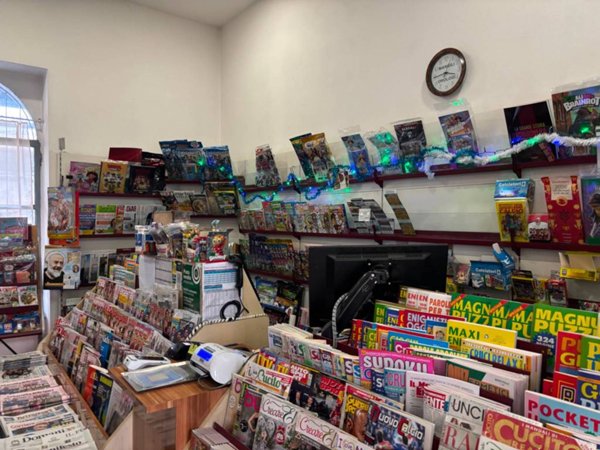 negozio in vendita ad Olgiate Molgora in zona Canova