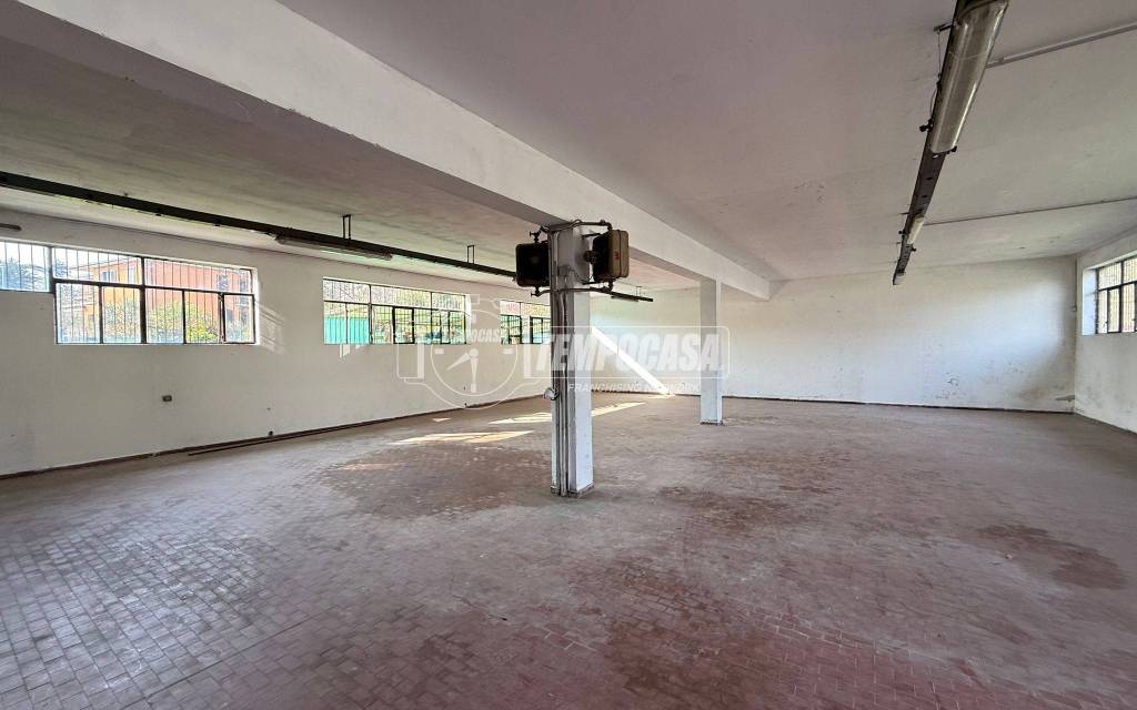 appartamento in vendita ad Olgiate Molgora